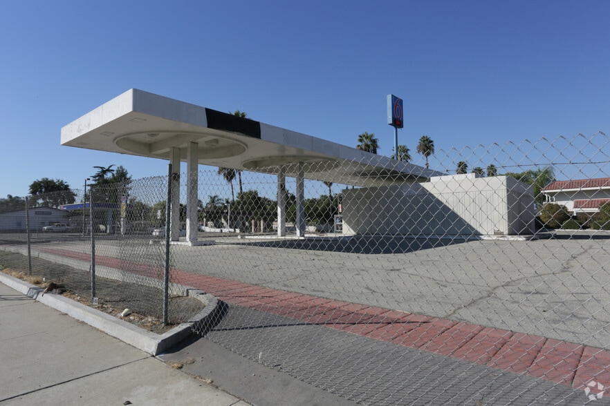 2498 S Garey Ave, Pomona, CA for sale - Building Photo - Image 3 of 3