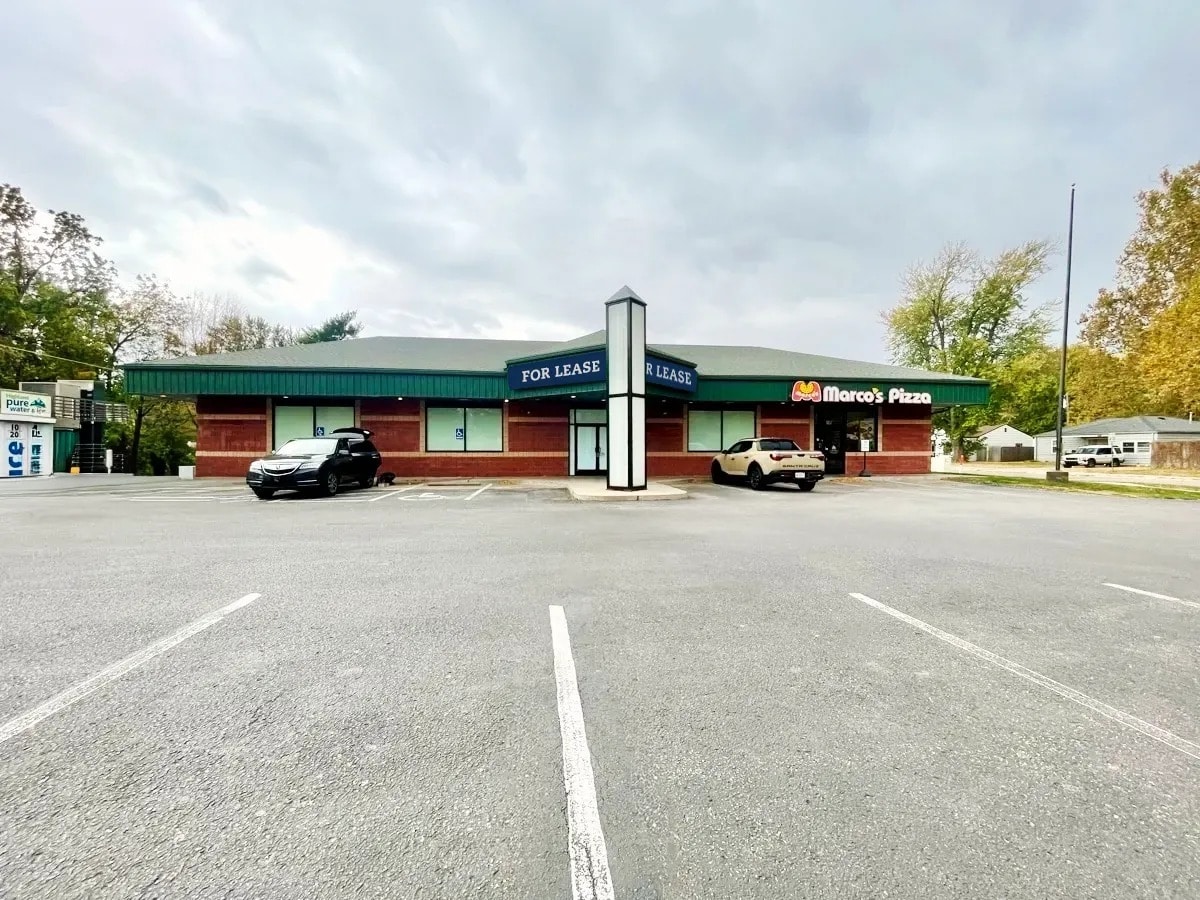 521 W Grand Ave, Haysville, KS for lease Primary Photo- Image 1 of 5