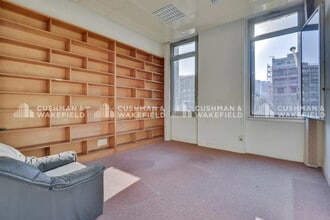 338 Avenue Du Prado, Marseille for sale Interior Photo- Image 2 of 9