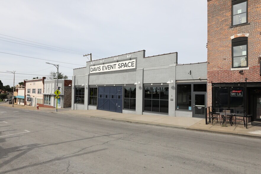 210 S Independence St, Harrisonville, MO for sale - Building Photo - Image 2 of 5