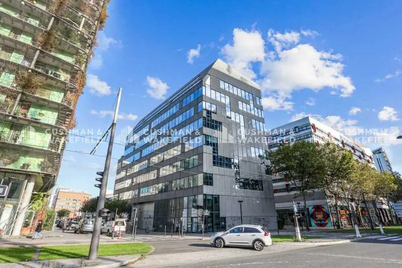 2-8 Rue Albert Einstein, Paris à louer - Photo du bâtiment - Image 2 de 5