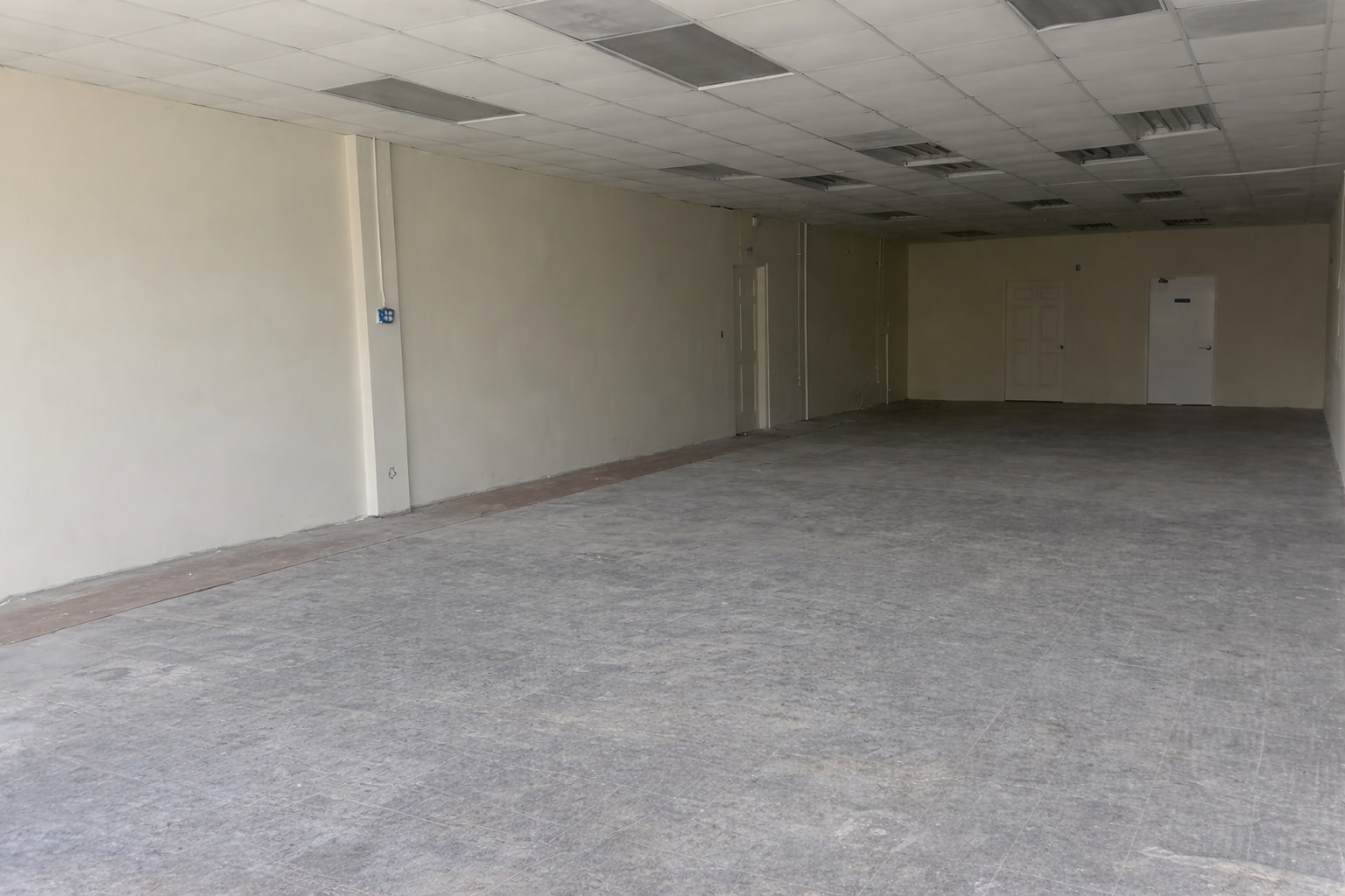 701-711 S Atlantic Blvd, Alhambra, CA for lease Interior Photo- Image 1 of 2