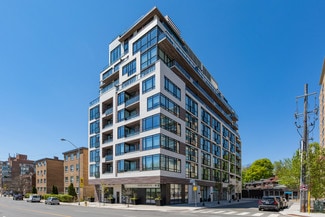 Plus de détails pour 1990 Bloor St W, Toronto, ON - Multi-résidentiel à vendre