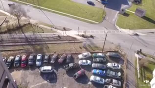 1105 Home Ave, Kokomo, IN à vendre - Vidéo sur l’inscription commerciale - Image 3 de 3