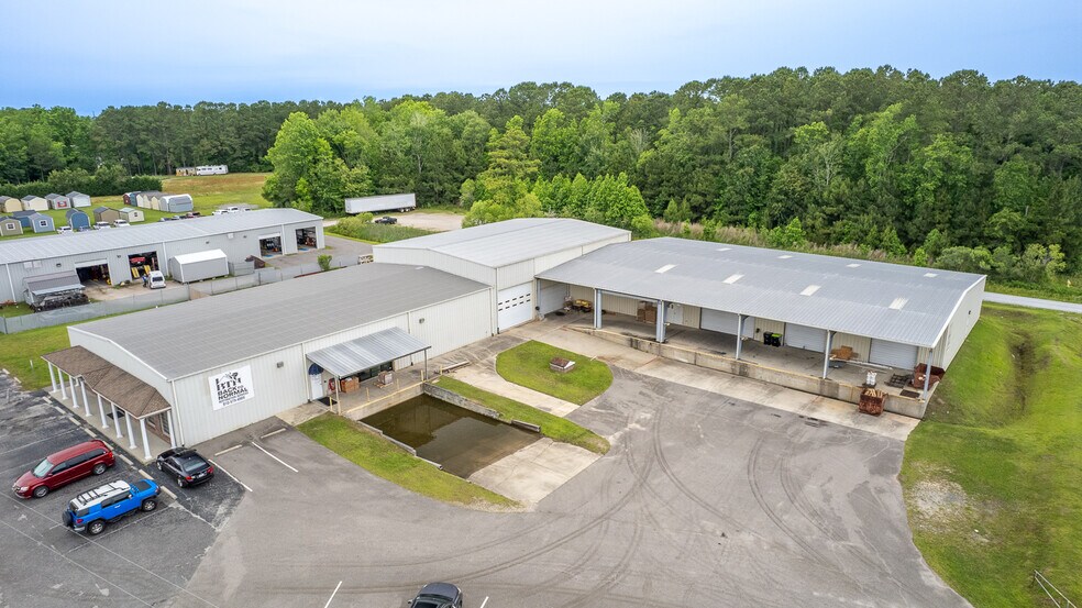 6260 Ocean Hwy W, Ocean Isle Beach, NC à vendre - Photo du bâtiment - Image 2 de 17