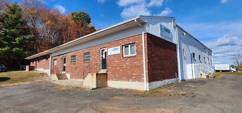 4 Alcap Rdg, Cromwell, CT for lease - Building Photo - Image 2 of 16