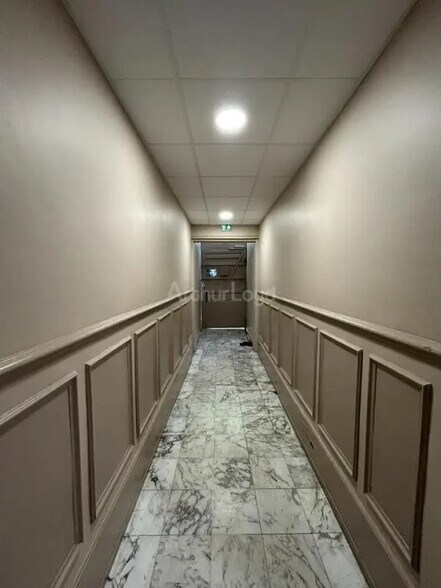 Office in Nancy for lease - Building Photo - Image 2 of 13