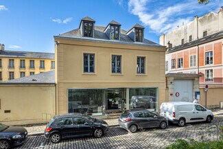 Plus de détails pour Bureau/Commerce de détail à louer