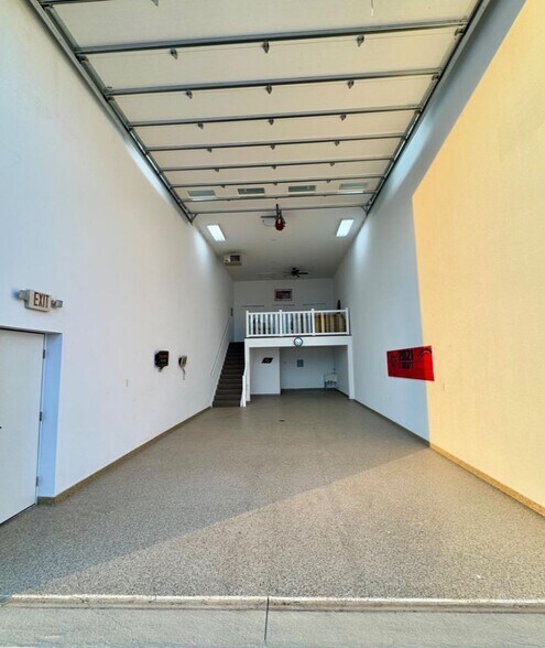 780 SE Catawba Rd, Port Clinton, OH à louer - Photo intérieure - Image 3 de 4