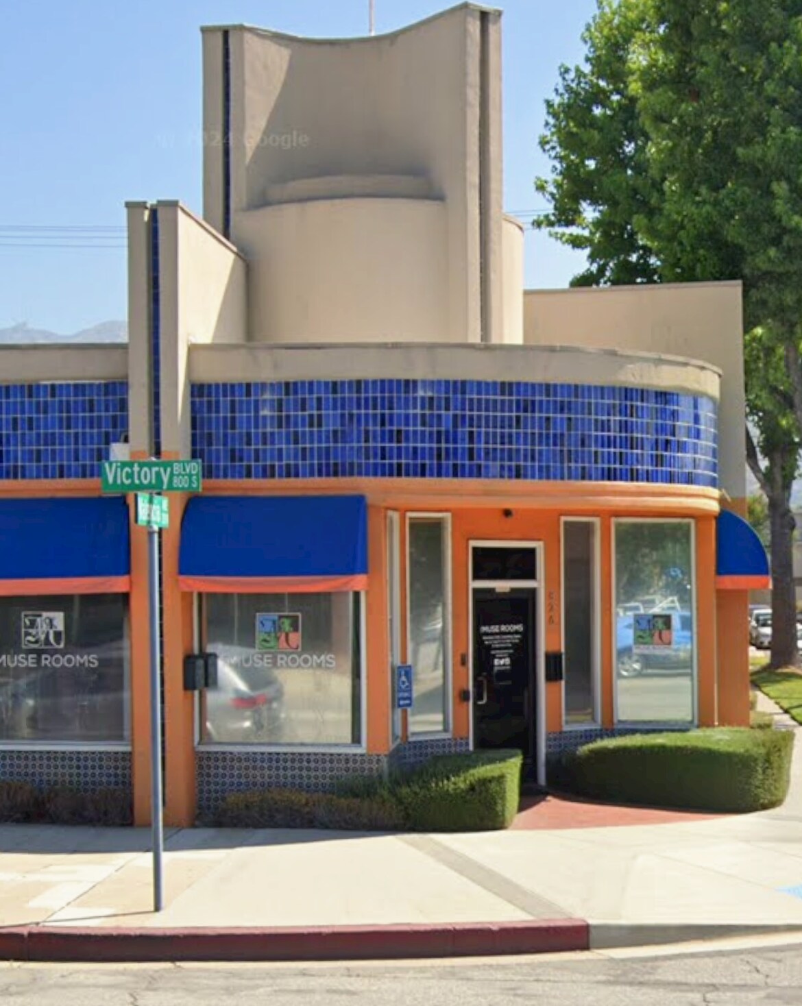 826 S Victory Blvd, Burbank, CA for lease Primary Photo- Image 1 of 11