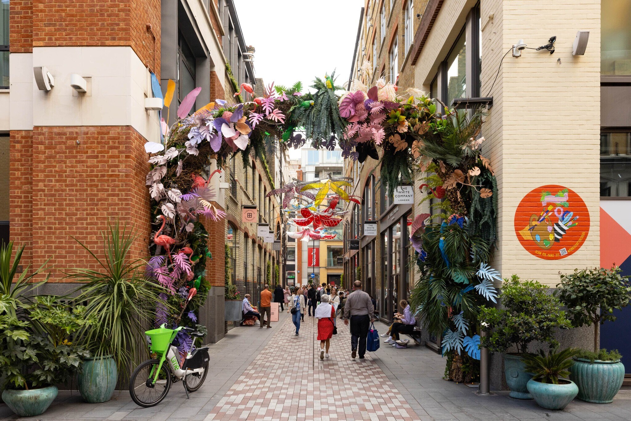 11-25 Slingsby Pl, Londres à louer Photo du bâtiment- Image 1 de 8