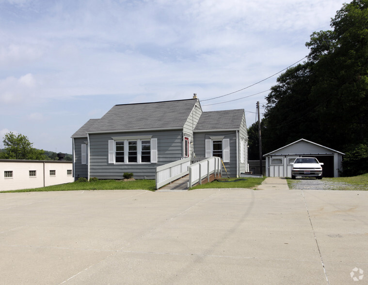 388 West Ave, Tallmadge, OH for sale - Building Photo - Image 3 of 6