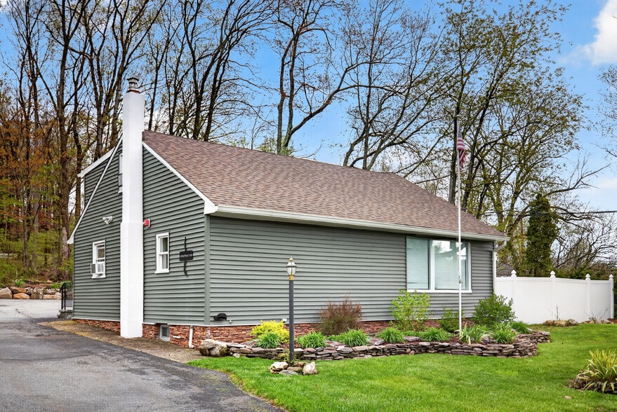 187 Breakneck Rd, Highland Lakes, NJ for sale - Building Photo - Image 2 of 43