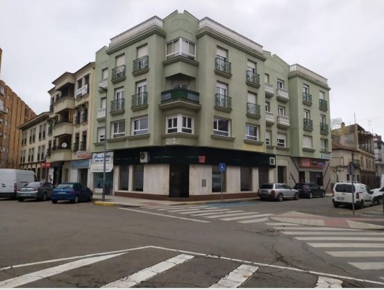 Multifamily in Navalmoral de la Mata, Cáceres for sale - Building Photo - Image 1 of 1