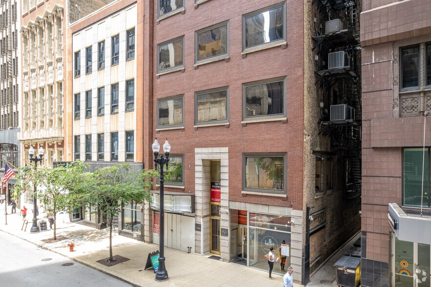 166 W Washington St, Chicago, IL à louer - Photo du bâtiment - Image 3 de 5