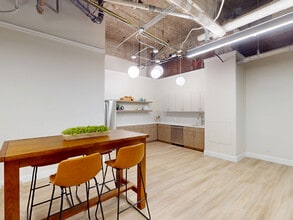 220 Montgomery St, San Francisco, CA for lease Interior Photo- Image 2 of 3