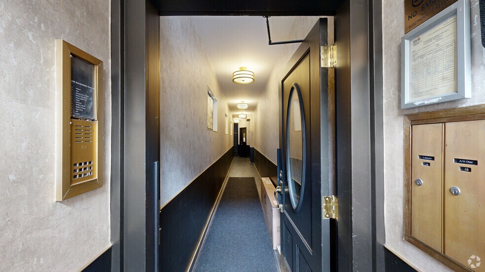 484 Amsterdam Ave, New York, NY à vendre - Numérisation 3D de Matterport - Image 2 de 17
