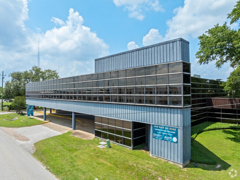 11302 Tanner Rd, Houston, TX à louer - Photo du bâtiment - Image 2 de 20