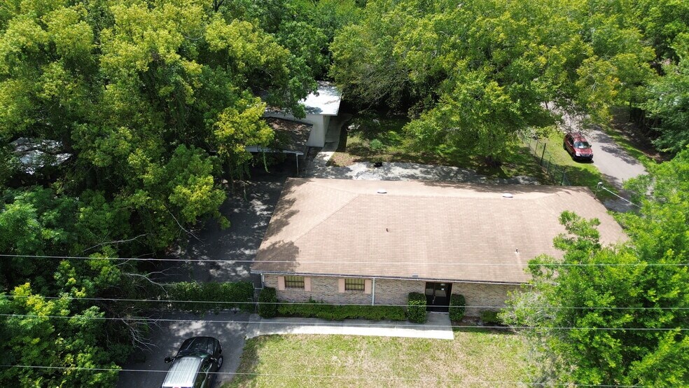 Harriet & Stevens Portfolio portefeuille de 2 propriétés à vendre sur LoopNet.ca - Photo du bâtiment - Image 3 de 83