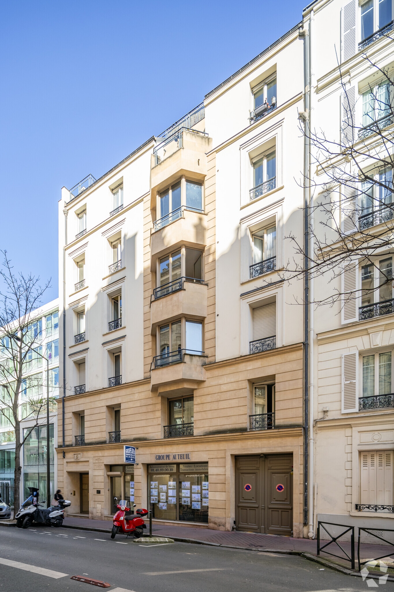 18 Rue Marius Aufan, Levallois-Perret for lease Primary Photo- Image 1 of 12