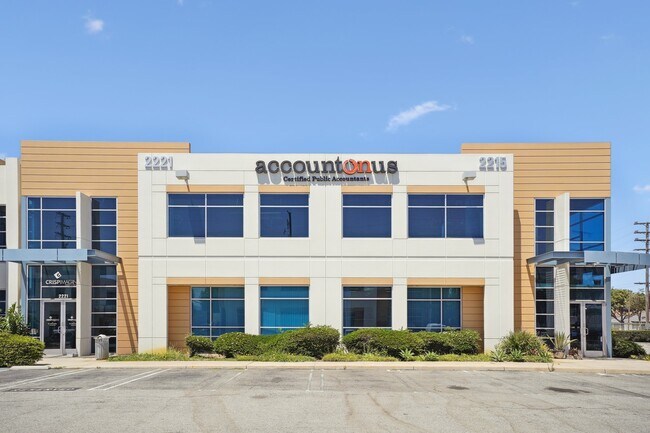 Plus de détails pour 2215-2221 W 190th St, Torrance, CA - Bureau à louer