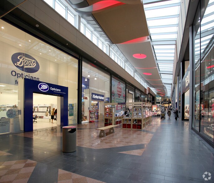 Old Market Pl, Warrington à vendre - Photo intérieure - Image 2 de 15