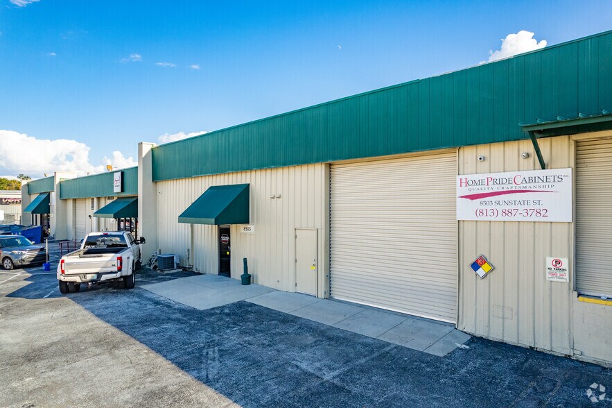 8511 Sunstate St, Tampa, FL à louer - Photo du bâtiment - Image 2 de 4