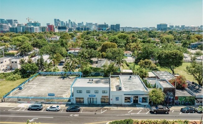250 NW 36th St, Miami, FL à louer - Aérien - Image 1 de 4
