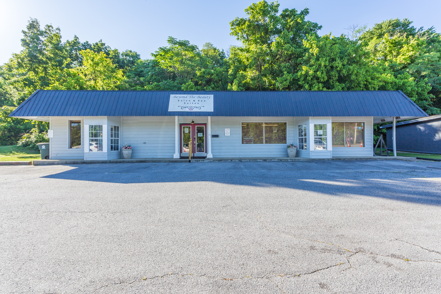 6726 Hixson Pike, Hixson, TN for sale Primary Photo- Image 1 of 20