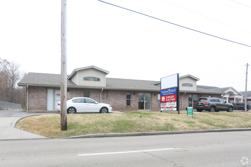 1353 N Mount Auburn Rd, Cape Girardeau, MO for lease - Primary Photo - Image 1 of 2