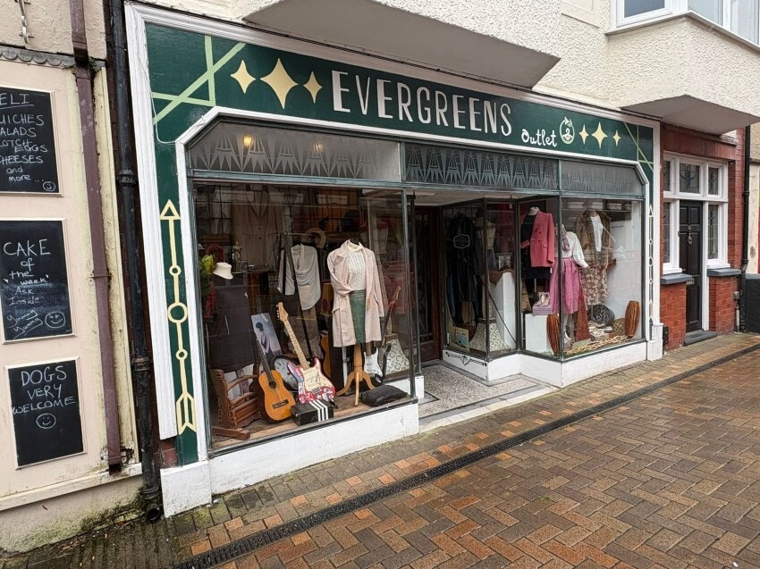88 Charles St, Milford Haven for lease Building Photo- Image 1 of 5