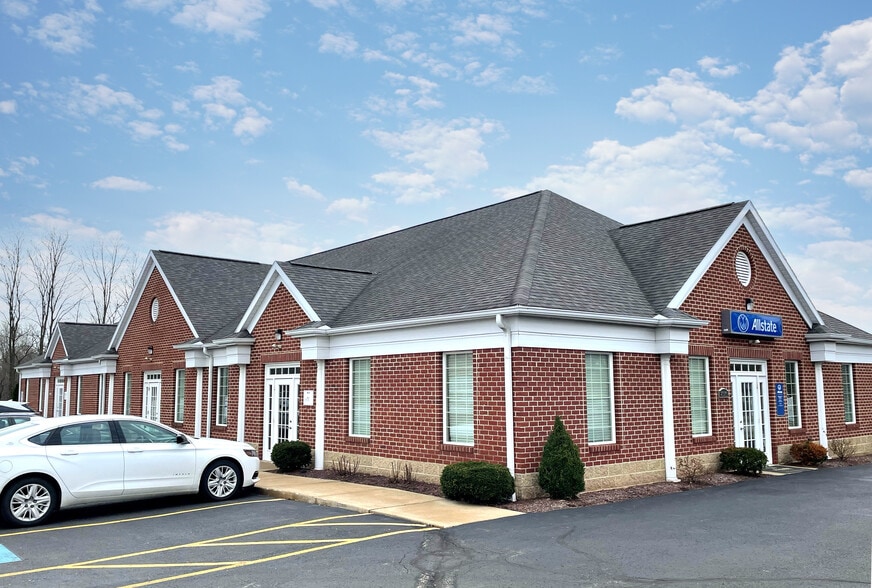 8312-8340 Cleveland Ave NW, North Canton, OH for lease - Building Photo - Image 2 of 10