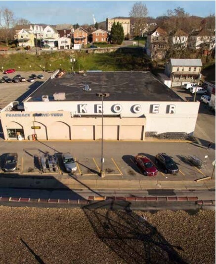 788 W Pike St, Clarksburg, WV à louer - Photo du bâtiment - Image 1 de 7