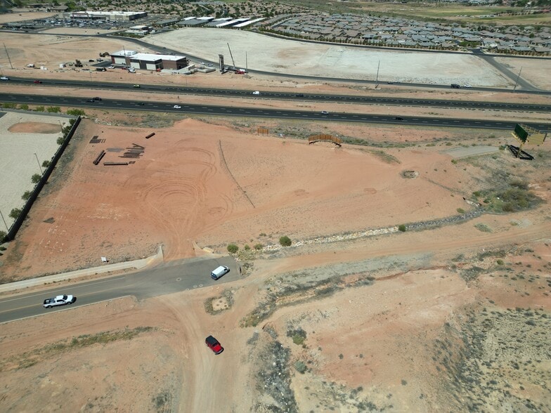 Desert Color Parkway, St George, UT for sale - Building Photo - Image 2 of 6