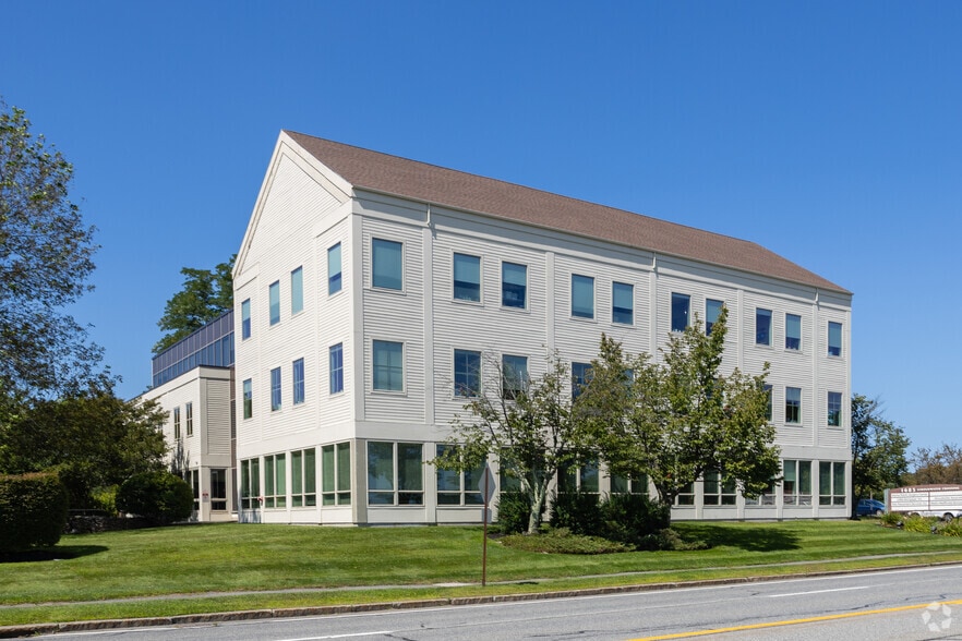 1685 Congress St, Portland, ME for sale - Building Photo - Image 3 of 8