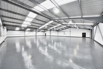 54 Nasmyth Rd, Glenrothes for lease Interior Photo- Image 1 of 3