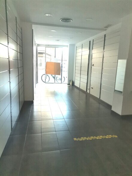Retail in Córdoba, Córdoba for lease - Interior Photo - Image 2 of 7