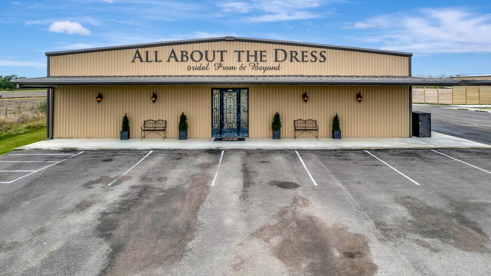 13955 US Highway 77 N, Victoria, TX à vendre - Photo du bâtiment - Image 3 de 15