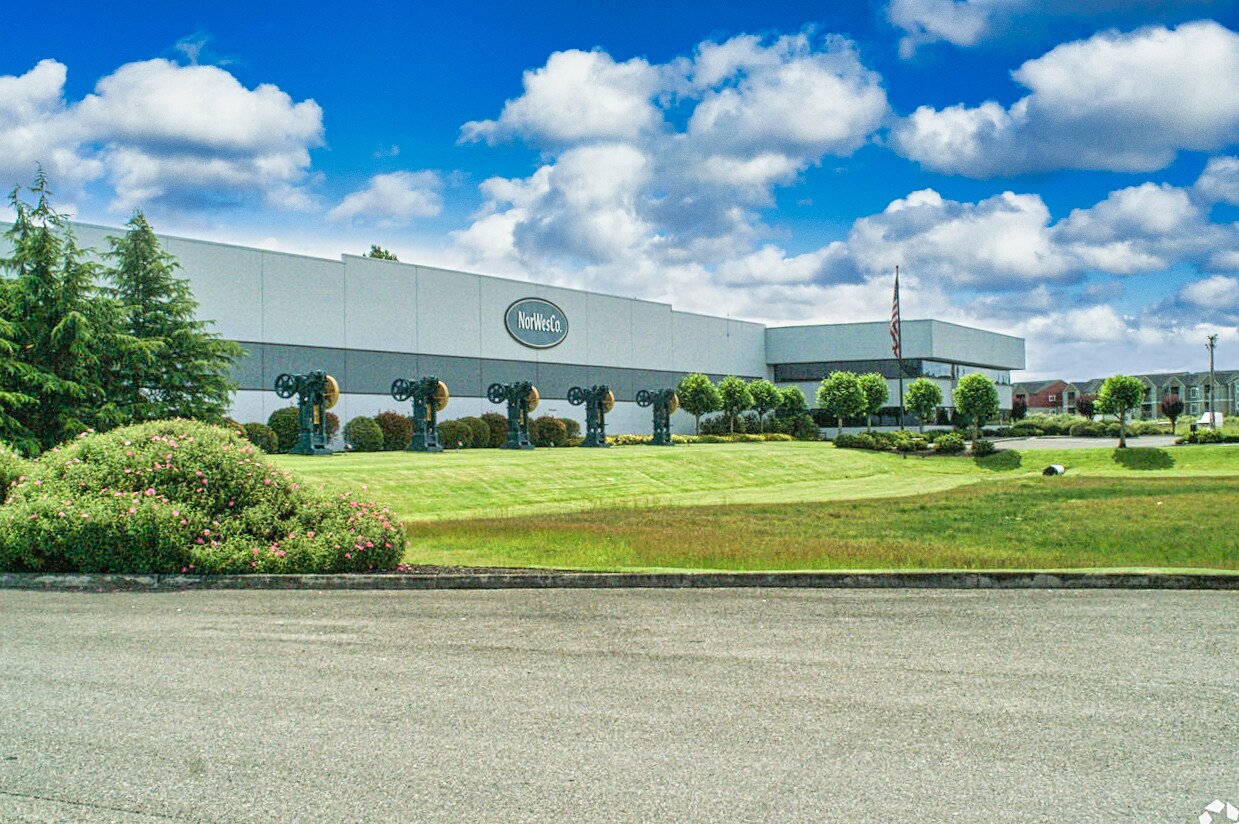 3011 70th Ave E, Fife, WA for lease Primary Photo- Image 1 of 12