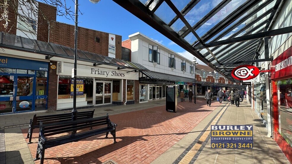 Gresley Row, Lichfield à louer - Photo du bâtiment - Image 3 de 14