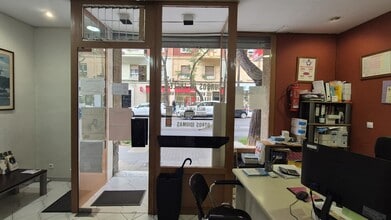Retail in València, Valencia for lease Interior Photo- Image 2 of 35