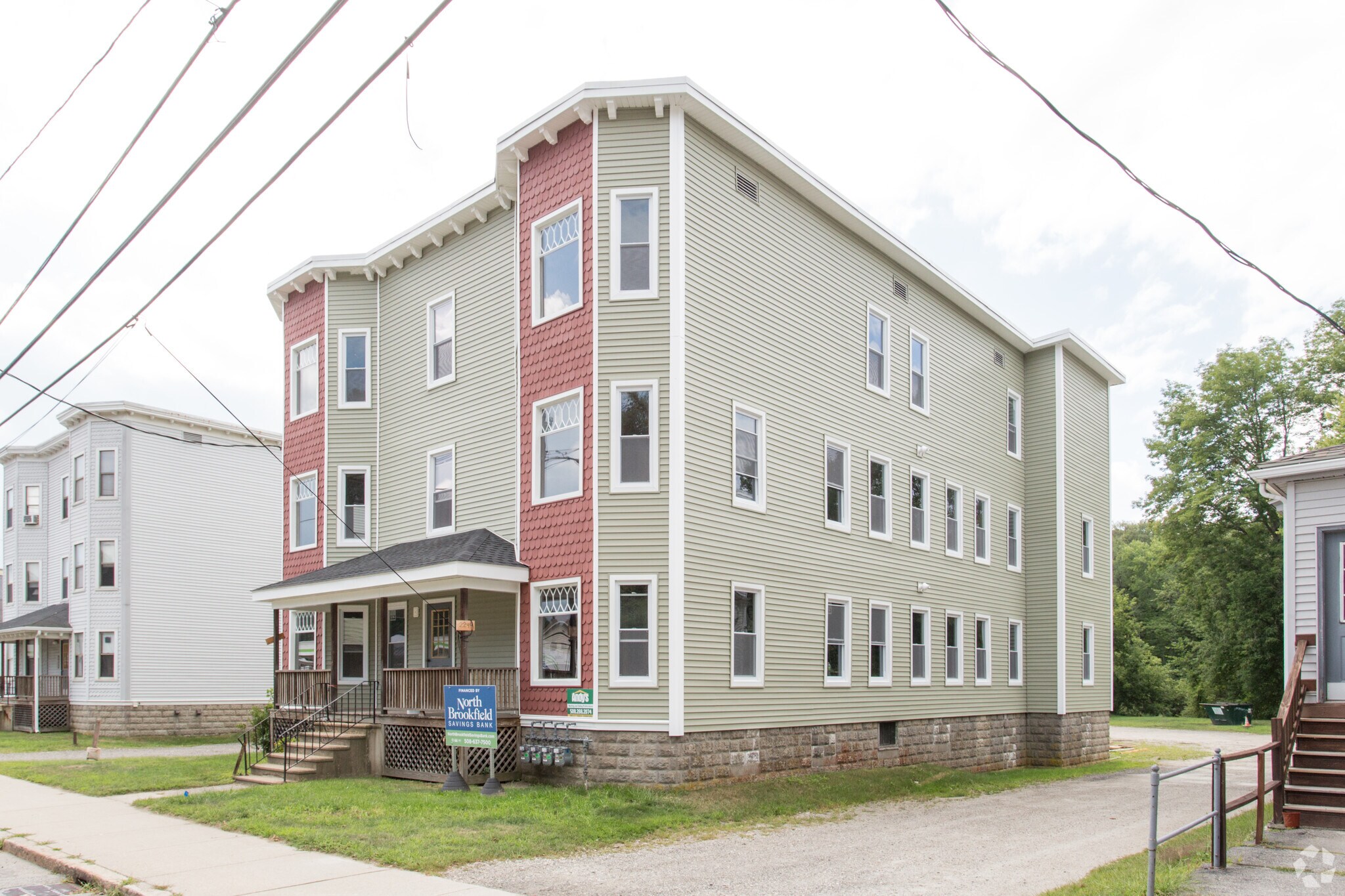 2249 Providence Rd, Northbridge, MA à vendre Photo principale- Image 1 de 1