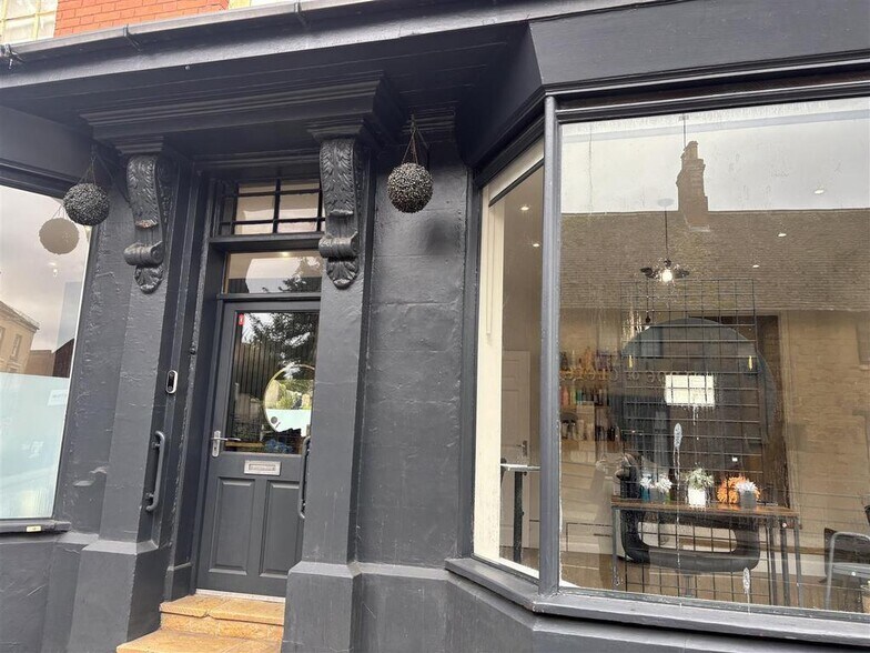 19 Burton St, Melton Mowbray à louer - Photo du bâtiment - Image 2 de 22