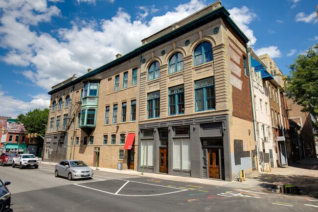 More details for 221-223 N 1st St, Richmond, VA - Office for Lease