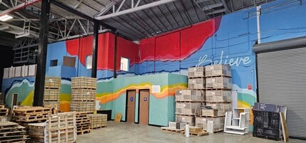 417-421 E Commercial St, Anaheim, CA à louer Photo intérieure- Image 2 de 18