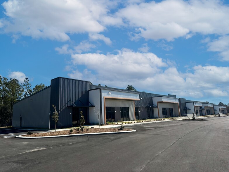 13295 Business 331, Freeport, FL à louer - Photo du bâtiment - Image 1 de 18