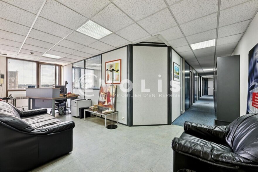 Office in Nogent-sur-Marne for sale - Interior Photo - Image 3 of 14