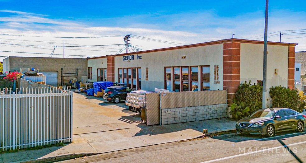718 N Fries Ave, Wilmington, CA for sale - Primary Photo - Image 1 of 3
