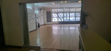 2726 Broadway, New York, NY for lease Interior Photo- Image 2 of 5