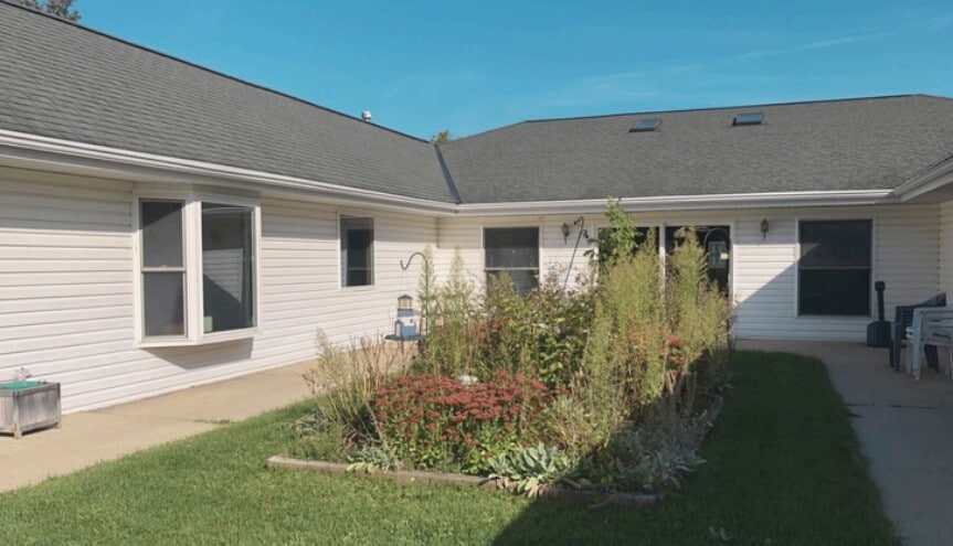 11125 W Layton Ave, Greenfield, WI for lease - Interior Photo - Image 2 of 2